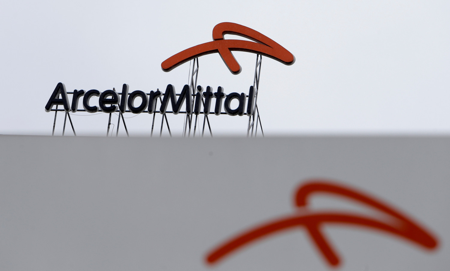 ArcelorMittal amortiza 60 millones de títulos en autocartera