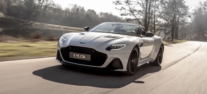 aston-martin-dbs-superleggera-volante-0419-001 1440x655c-700x318