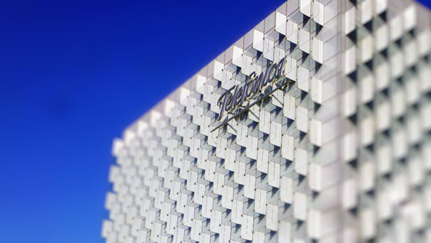 dl telefonica head office sign madrid building logo generic 1 pd