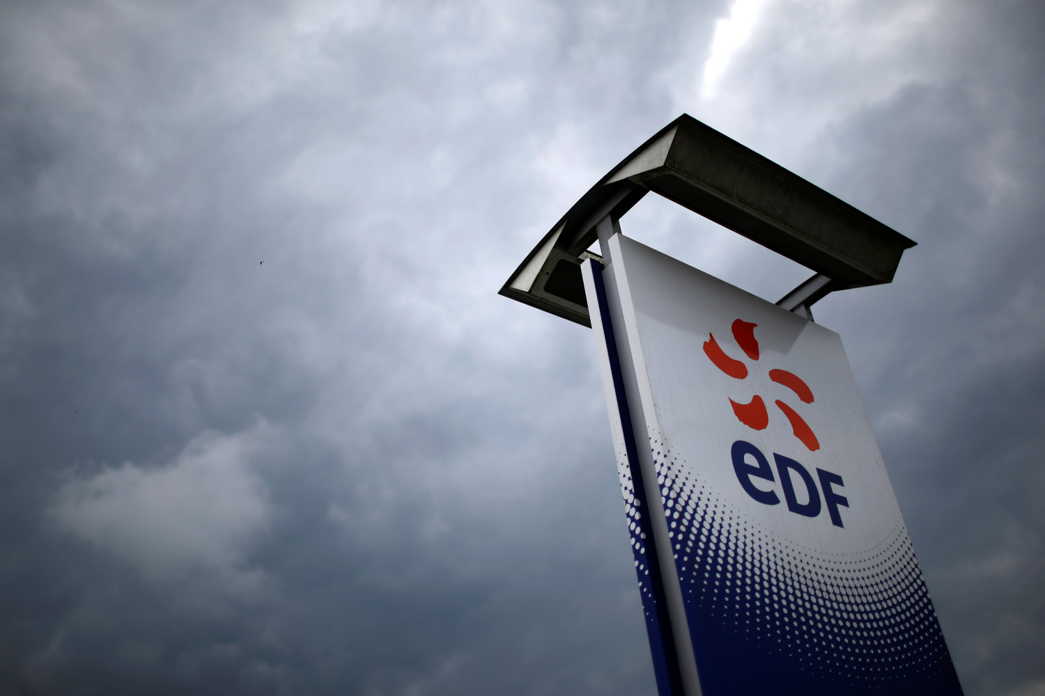 edf pourrait reduire la production a tricastin a partir du 27 octobre 20220913223222 