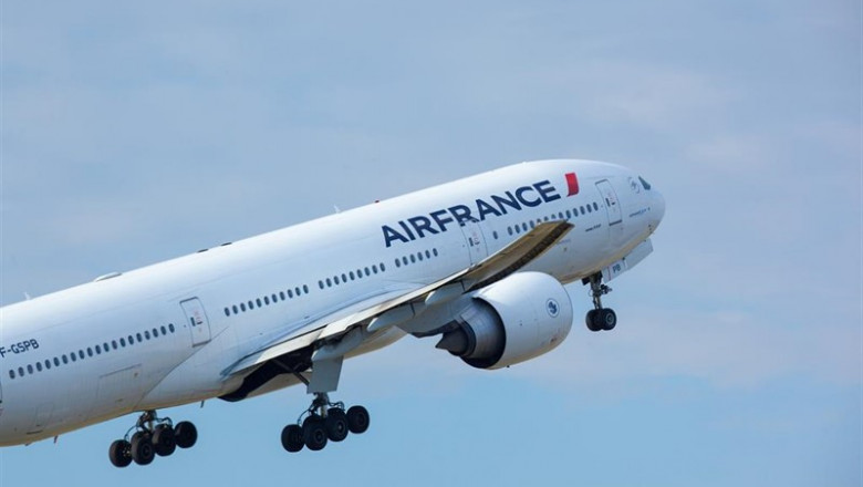 ep air france-klm abrira un fondodonaciones voluntariasla reconstruccionnotre dame