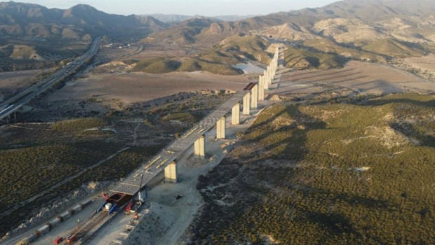 ep archivo   construccion de un viaducto