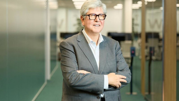 ep archivo   el nuevo director general de canarysat antonio abad
