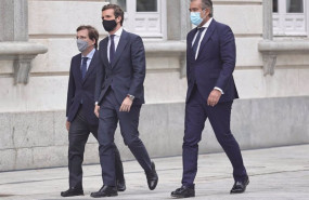 ep archivo   el presidente del pp pablo casado flanqueado por el alcalde de madrid jose luis
