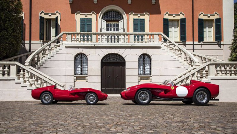 Archivo - Imagen de la réplica Testa Rossa J junto al original Testa Rossa 250 de 1957. | LORENZO MARCINNO/FERRARI - Archivo ep archivo imagen de la replica testa rossa j junto al original testa rossa 250 de 1957