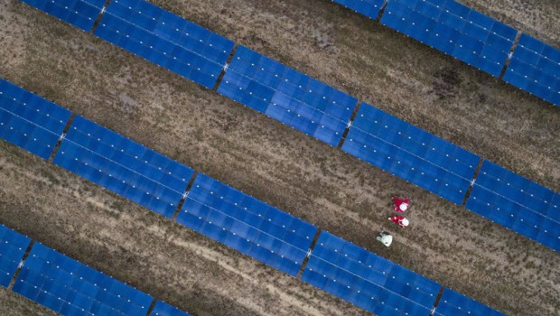 ep archivo   shell adquiere a green tie una plataforma proyectos para el desarrollo de 2 gw solares