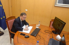 ep ceuta anuncia a sanchez que cerrara uno de los polideportivos donde alberga a 127 marroquies