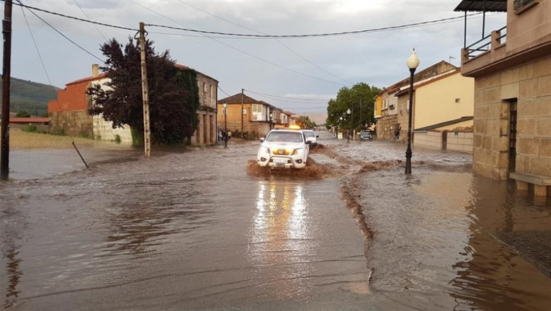 Daños causados por lluvias y granizadas en la provincia de Ourense. | GUARDIA CIVIL ep danos causadoslluviasgranizadasla provinciaourense