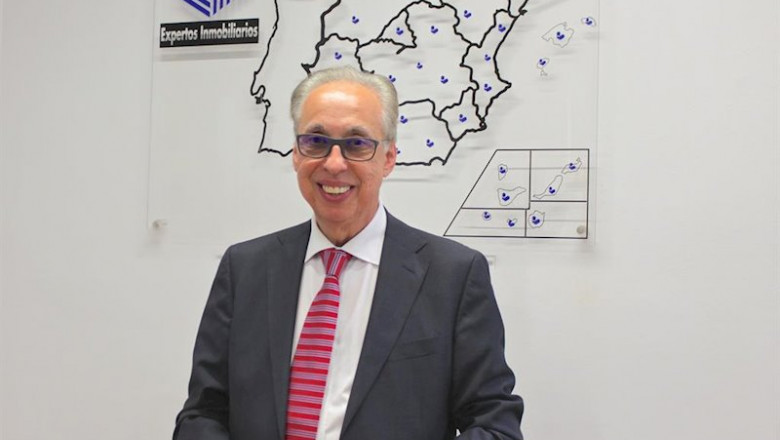 ep el presidente de apei oscar martinez