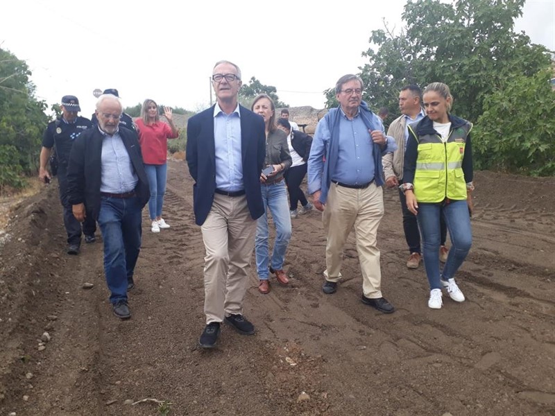 ep guirao recorre las zonas afectadas por dana en huercal-overa almeria