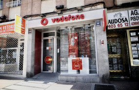 ep imagen de una tienda de la compania telefonica vodafone en madrid