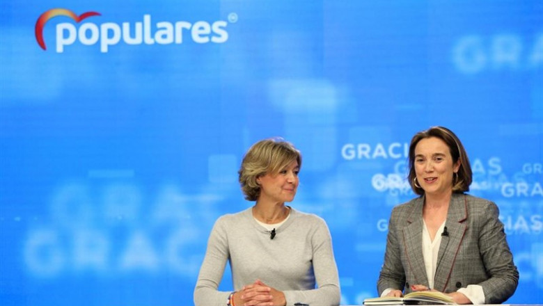 La coordinadora de la campaña electoral del PP para las europeas y vicesecretaria de Sectorial del partido, Isabel García-Tejerina, y la vicesecretaria de política social del PP, Cuca Gamarra. | Jesús Hellín - Europa Press - Archivo ep la coordinadora de la campana electoral del pp para las europeas y vicesecretaria de sectorial