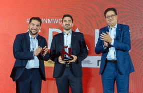 ep la empresa espanola roamsticrecibe el ii premio pabellon de espana por su contribucion al fomento