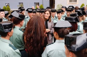 ep la reina letiziaa mujeres guardias civiles