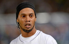 ep ronaldinho foto de archivo