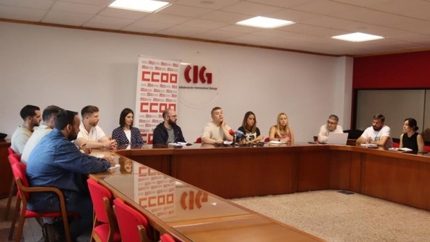 ep rueda de prensa del comite de azul handling personal de asistencia en tierra de ryanair en