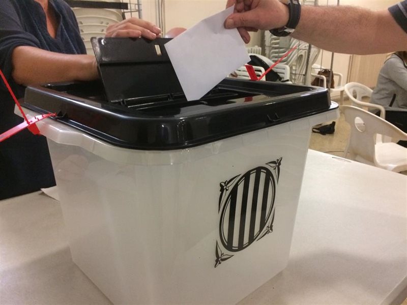 ep urna de votacio del referndum de l1-o