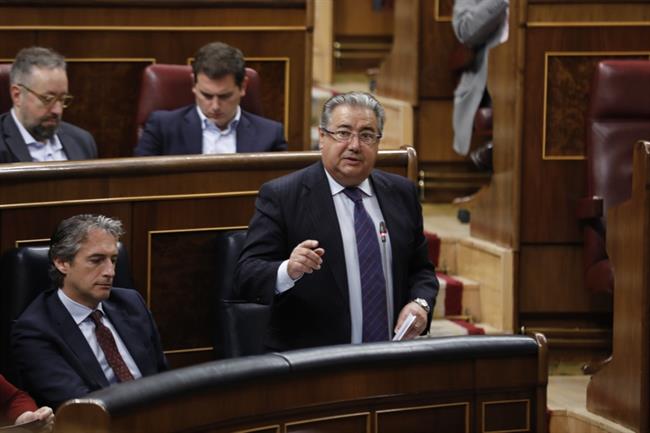 Zoido interviene en la sesión de control al Gobierno en el Congreso | EUROPA PRESS ep zoido intervienela sesioncontrolgobiernocongreso