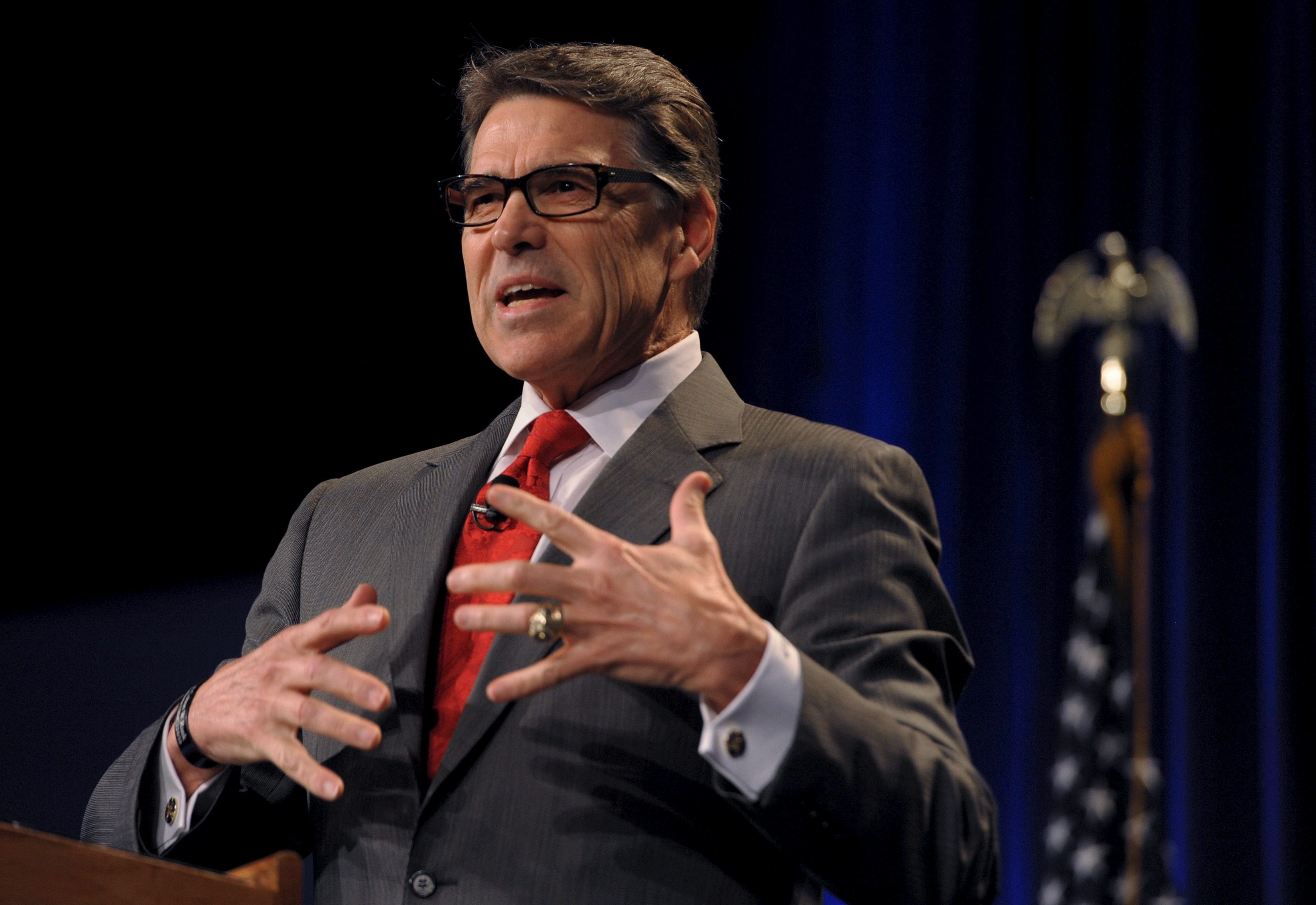 Rick Perry deja el cargo como secretario de Energía de EEUU