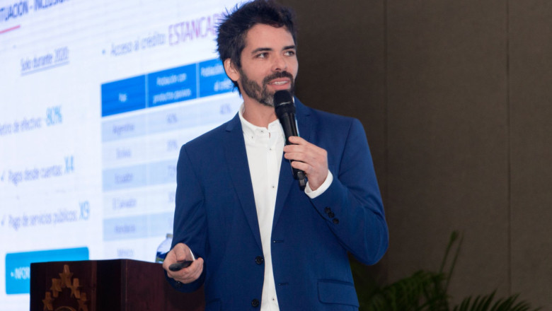 20230907 np   la compaa espaola ais muestra en la cumbre mundial de la banca pblica como la ia es clave para impulsar la inclusin financiera y la financiacin a las mipymes 