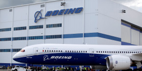 boeing-mise-sur-l-ouvrier-bionique-pour-sortir-plus-de-dreamliner