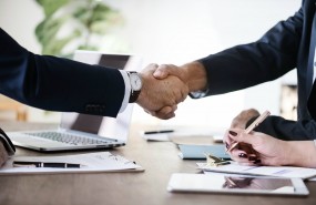 cierre-acuerdo-negocios cierre-acuerdo-negocios