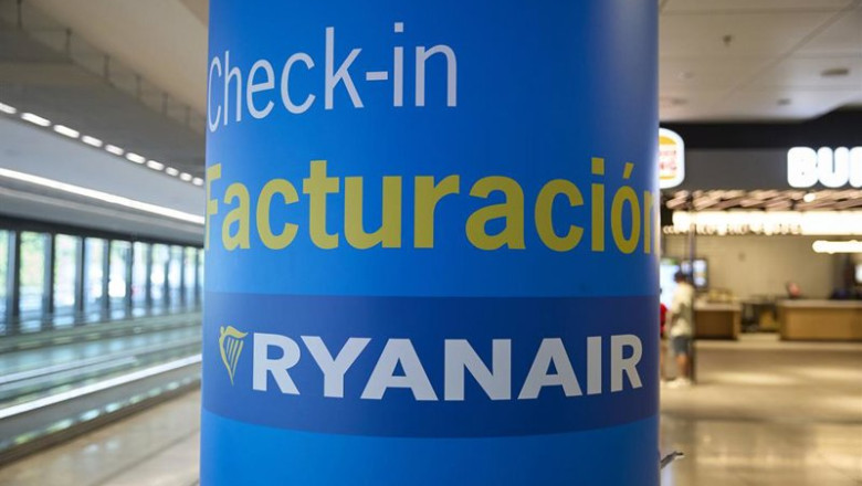 ep archivo   carteleria indicadora de ryanair en el aeropuerto adolfo suarez madrid barajas a 23 de