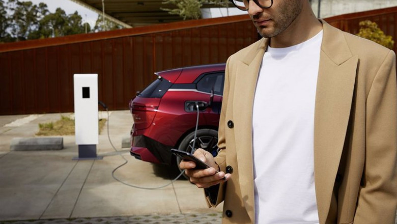 ep archivo   charge now el sistema conjunto de carga de vehiculos electricos de bmw daimler y la