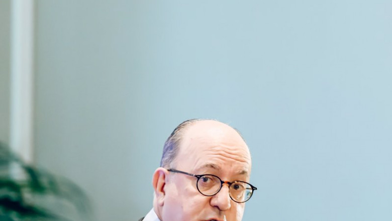 Archivo - El presidente de la Asociación Española de Banca, José María Roldán, interviene en un desayuno informativo del Fórum Europa, a 9 de febrero de 2022, en Madrid (España). | Carlos Luján - Europa Press - Archivo ep archivo el presidente de la asociacion espanola de banca jose maria roldan interviene en un