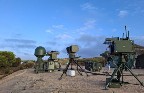 ep archivo   sistemas antidron de indra desplegados durante las maniobras atlas 25