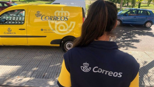 ep archivo   trabajadora de correos