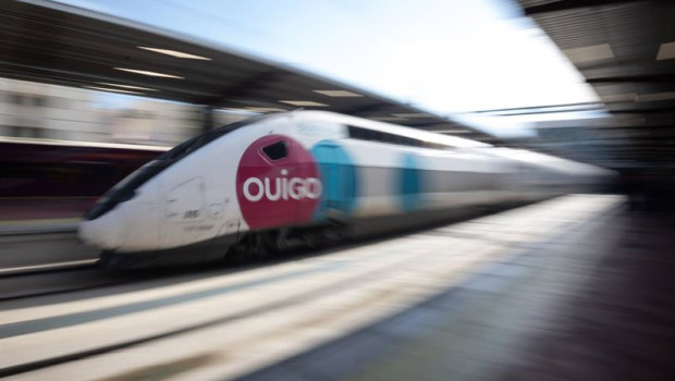ep archivo   un tren de ouigo en la estacion de chamartin clara campoamor a 2 de enero de 2025 en