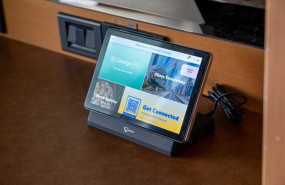 ep celestyal digitaliza su flota con la instalacion de tablets en todas las cabinas del celestyal