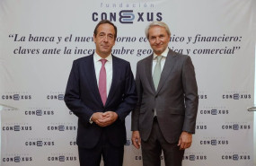 ep el consejero delegado de caixabank gonzalo gortazar y el presidente de la fundacion conexus