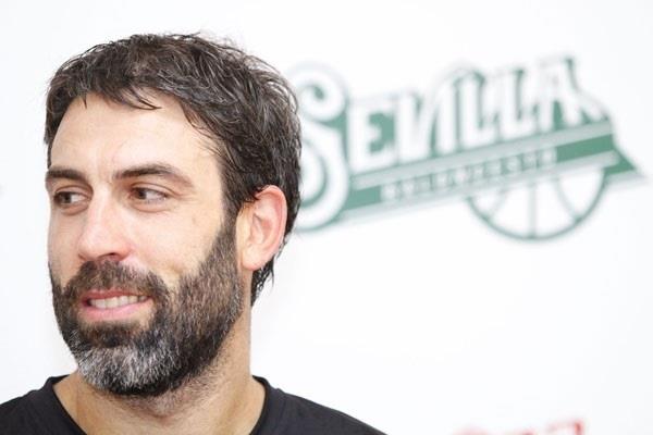 El exdirector deportivo del Betis Berni Rodríguez | REAL BETIS ENERGÍA PLUS ep exdirector deportivobetis berni rodriguez