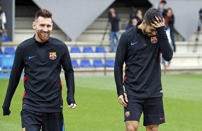 ep lionel messiluis suarezun entrenamientobarcelona