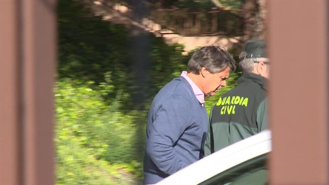 Pablo González, hermano de Ignacio González, saliendo de los calabozos | EUROPA PRESS ep pablo gonzalez hermanoignacio gonzalez saliendolos calabozos