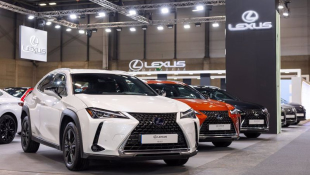 ep vehiculos lexis en el salon del vehiculo de ocasion de madrid ep vehiculos lexis en el salon del vehiculo de ocasion de madrid