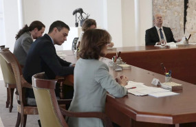 ep 5a- sanchez ve poco razonable celebrar elecciones gallegas el 5a pero deja decidir a feijoo