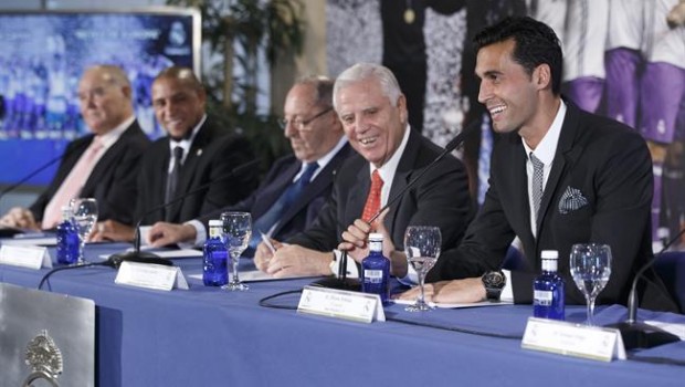 ep alvaro arbeloa roberto carlos paco gento