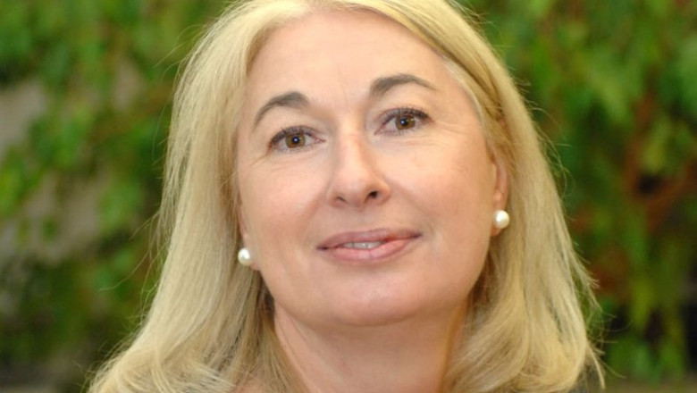 ep araceli garcia cuartango dirigira las companias de telecomunicaciones axion y lineox