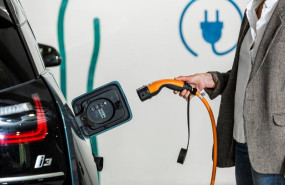 ep archivo   el gobierno aprueba la deduccion del 15 en la compra de electrificados y puntos de