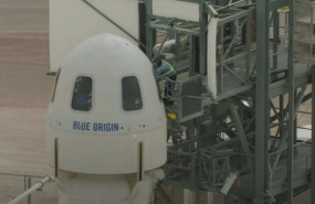 ep archivo personal de blue origin haciendo pruebas como las de los astronautas antes del vuelo ep archivo personal de blue origin haciendo pruebas como las de los astronautas antes del vuelo