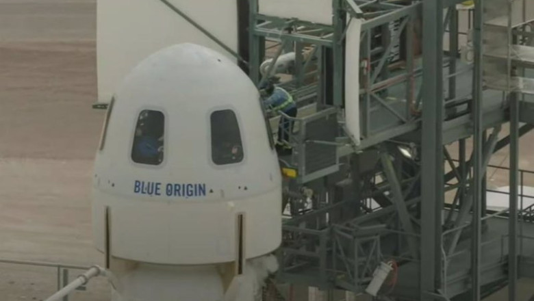 ep archivo personal de blue origin haciendo pruebas como las de los astronautas antes del vuelo ep archivo personal de blue origin haciendo pruebas como las de los astronautas antes del vuelo