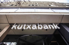 ep archivo sede de sucursal de kutxabank ep archivo sede de sucursal de kutxabank