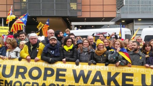 ep cabecerala manifestacion independentistabruselas