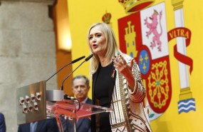 ep cristina cifuentesla recepcionmotivodiala constitucion