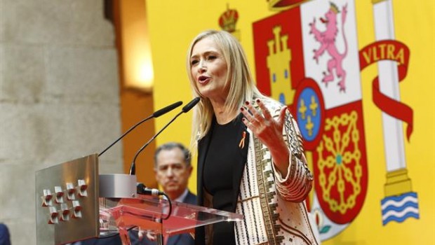 ep cristina cifuentesla recepcionmotivodiala constitucion