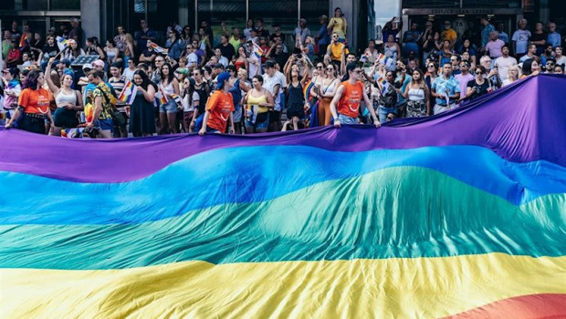ep desfile del dia del orgullo gay de 2019 celebrado en montreal canada