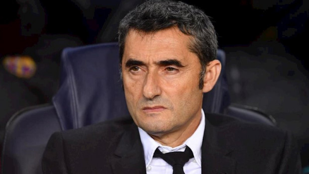ep el entrenador del fc barcelona ernesto barcelona en el partido contra el borussia dortmund en el